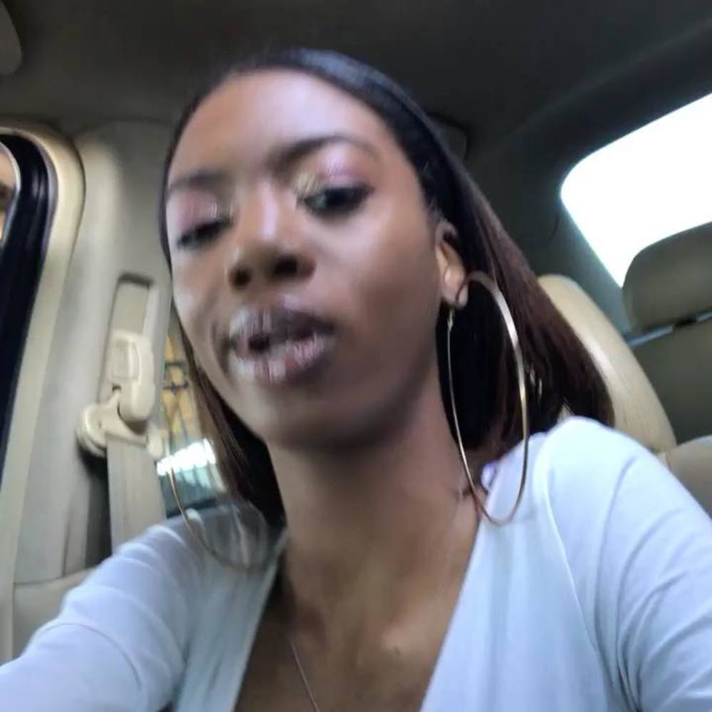 Meet your Posher, Kelsey