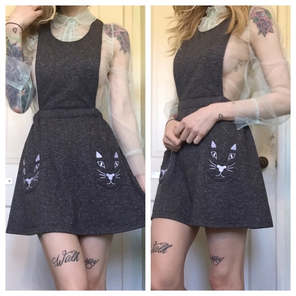 Reserved Kitty pinafore dress/ jumper - Picture 4 of 4