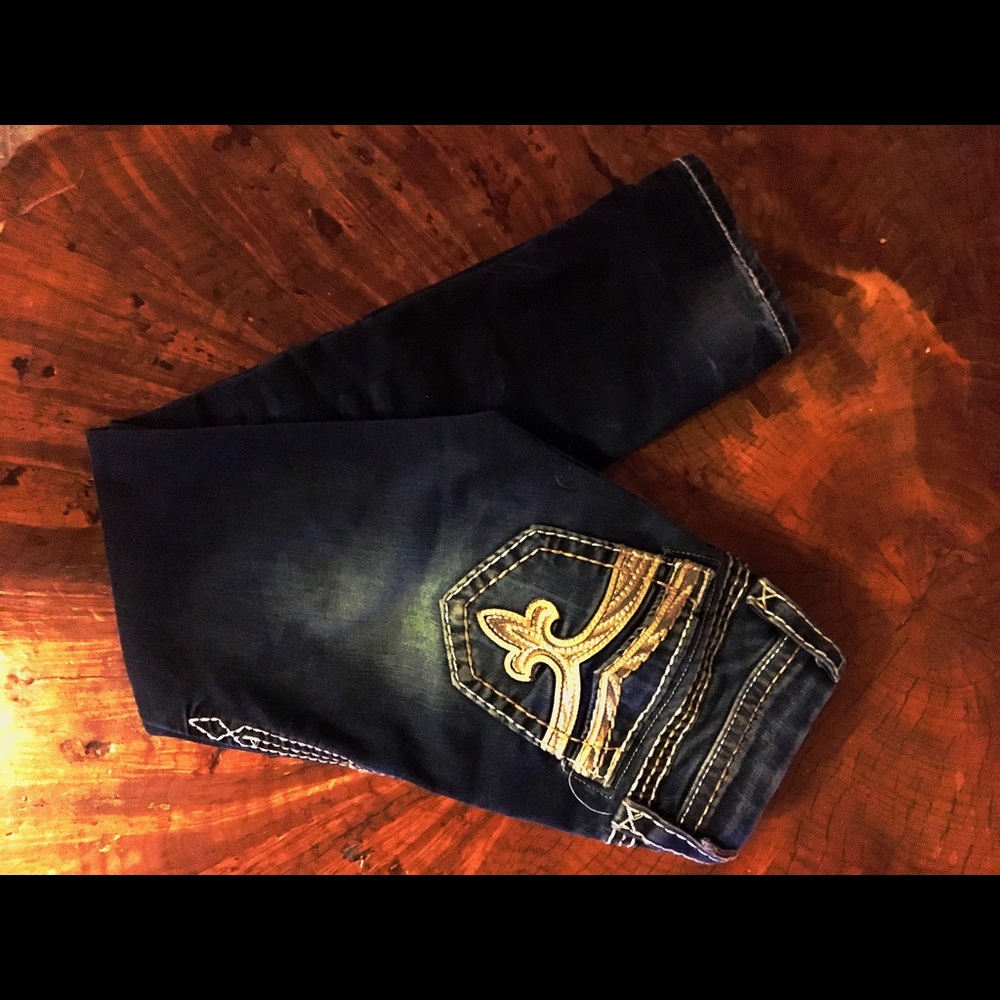 Rock Revivals Size 24