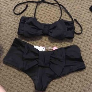 black lolli bow bottoms