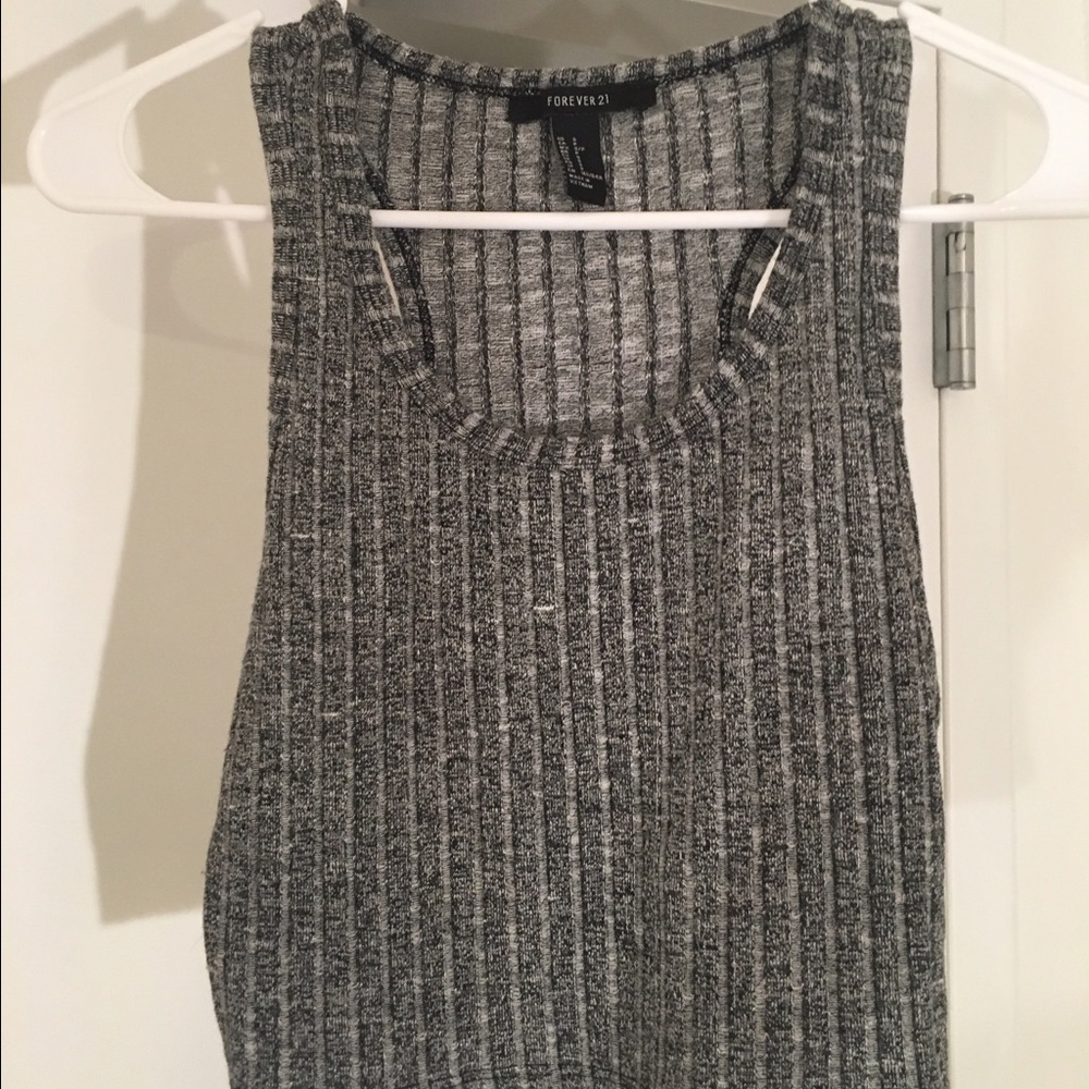Grey Ribbed Crop