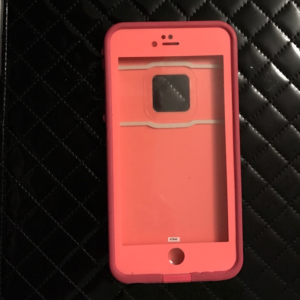 iPhone 6 Plus life proof case