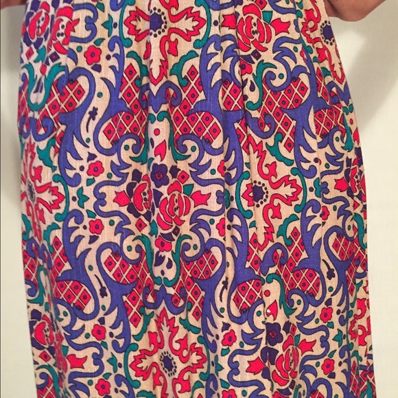 Abstract Printed Skirt - Picture 3 of 3