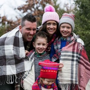 Meet your Posher, Leah