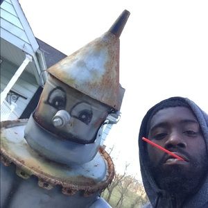 Meet your Posher, Ray