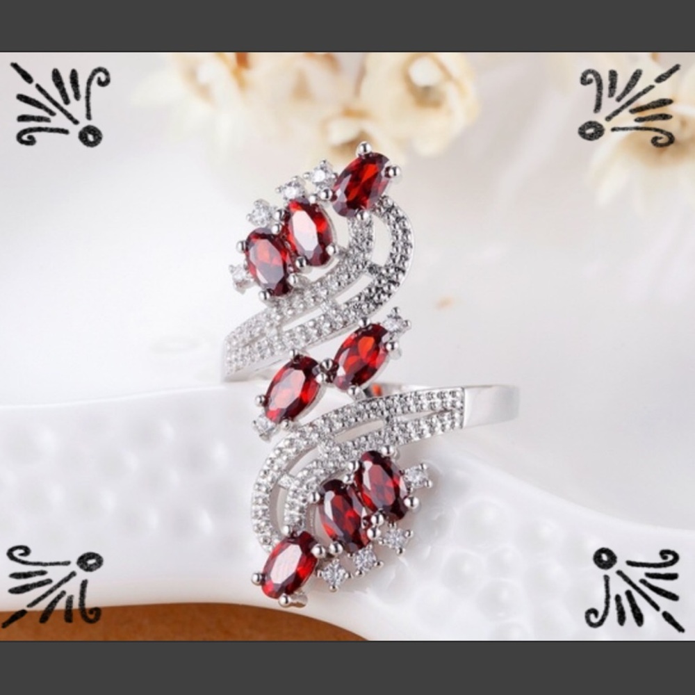 💧Red Cluster Vine Fashion Ring💧