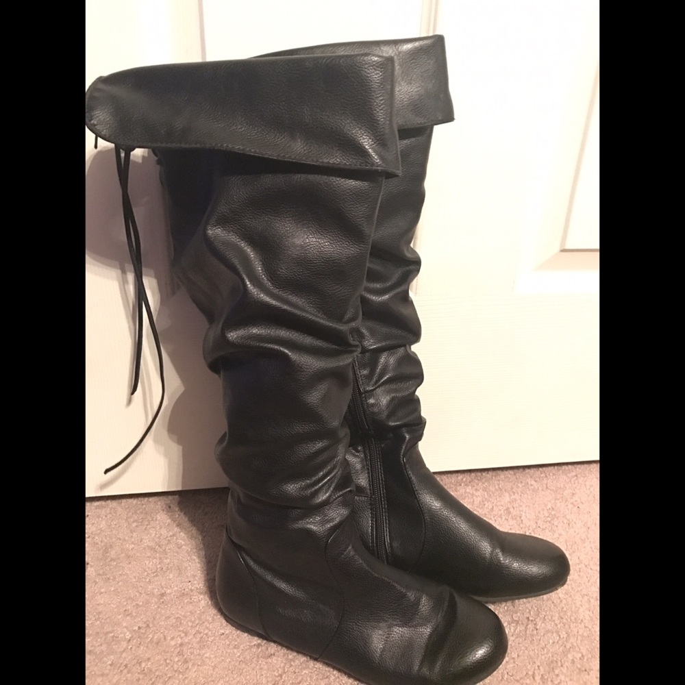 Black Slouch Boots