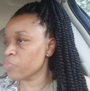 Meet your Posher, Shirley