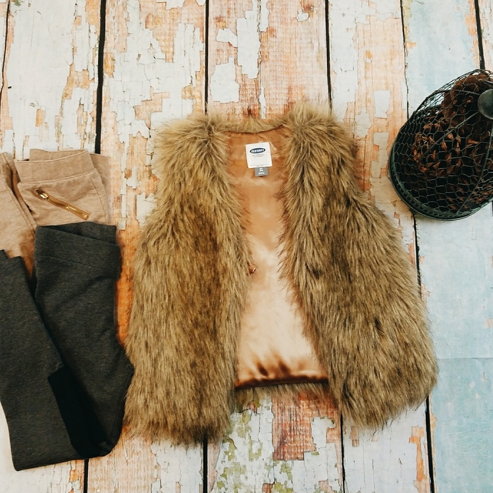 Bundle for Girls- Fur vest & two pants