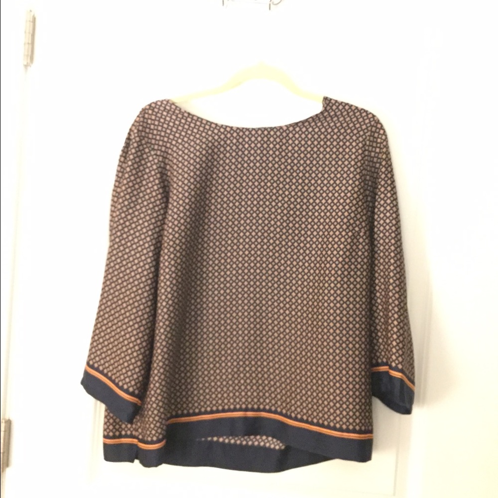 Silly blouse with fun print