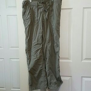 North face roll up hiking pants