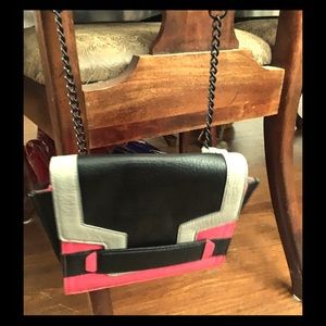 Vince camuto leather cross bag.