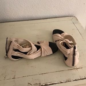 Joes jeans Leather gladiator sandals