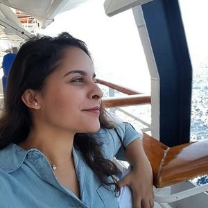 Meet your Posher, Kayla