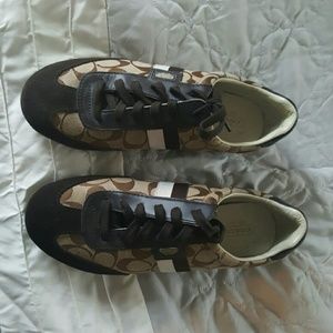 New coach snakers size 9m