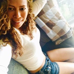 Meet your Posher, Agnes paul