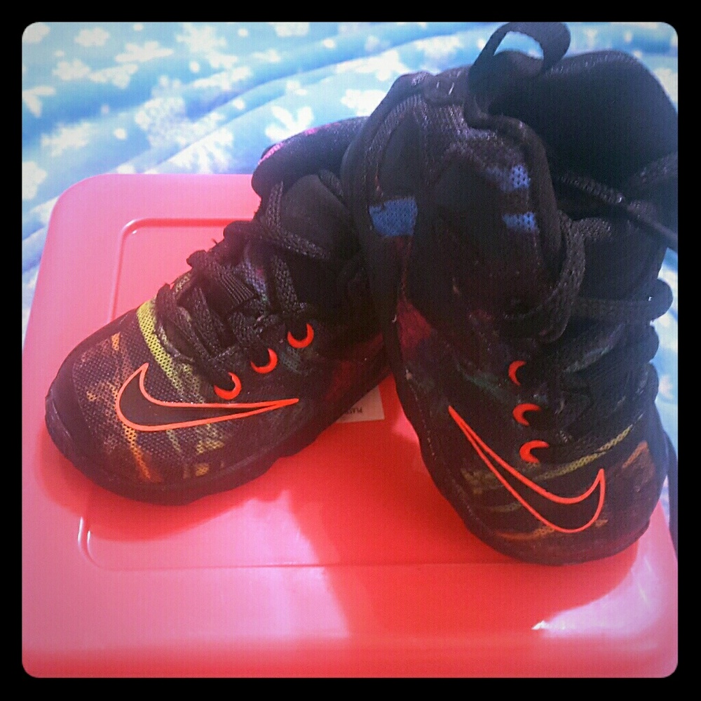 Lebron James XIII Akronite