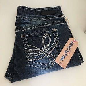 Wallflower Skinny Dark Distressed Wah Jeans