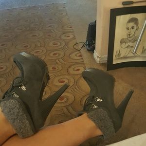 Fabulous, furry heel boots!