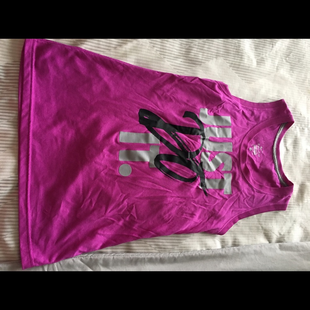 Nike tank