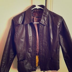 Vintage Leatherworks by Fidelity women's leather!