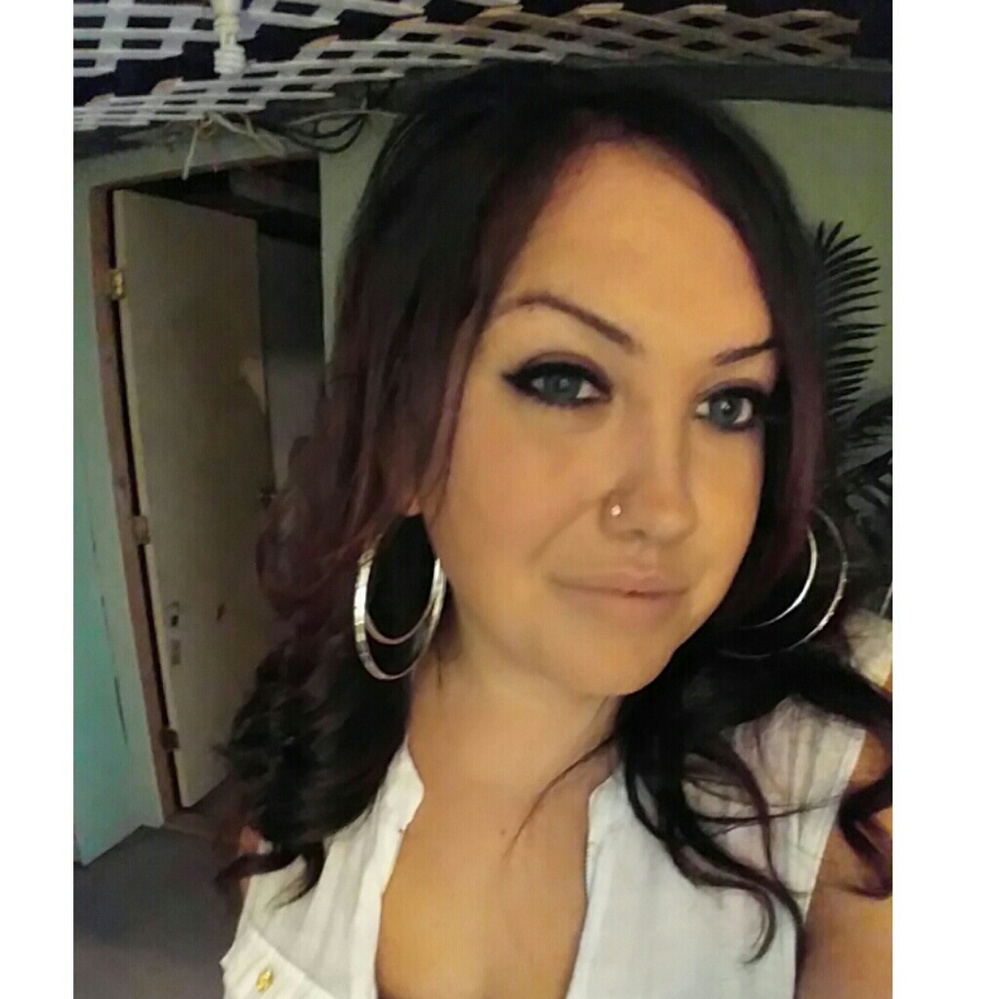 Meet your Posher, Jessica