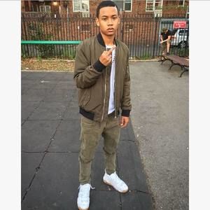 Meet your Posher, Julian