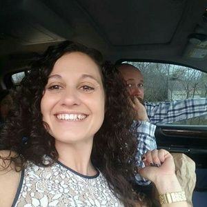 Meet your Posher, Valerie