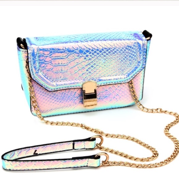 🆕 Veda Silver Metallic Mini Crossbody Handbag - Picture 4 of 8