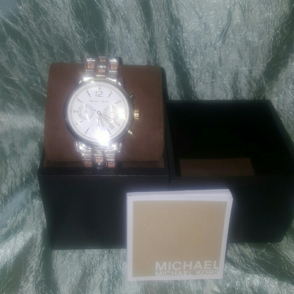 Michael kors watch