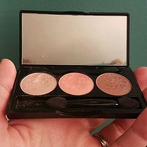 Merle norman eye color trio Rumor has it