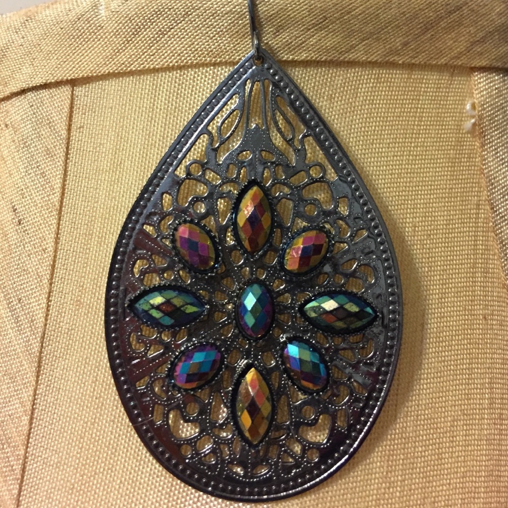 ISO this Premier Design Earring ❤❤❤