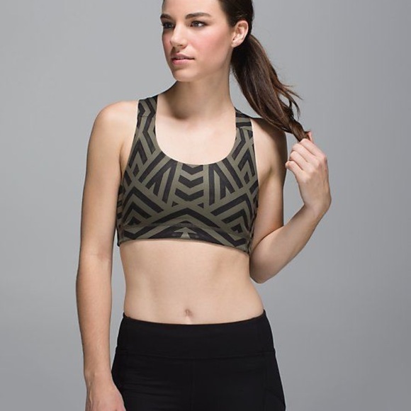 Lululemon All Sport Bra - Chevron Shuffle Fatigue - Picture 1 of 5