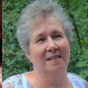 Meet your Posher, Simone