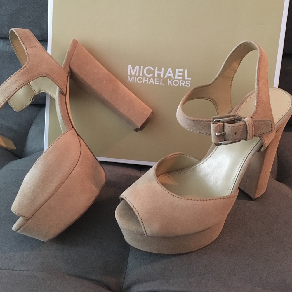 Michale Kors suade high heels