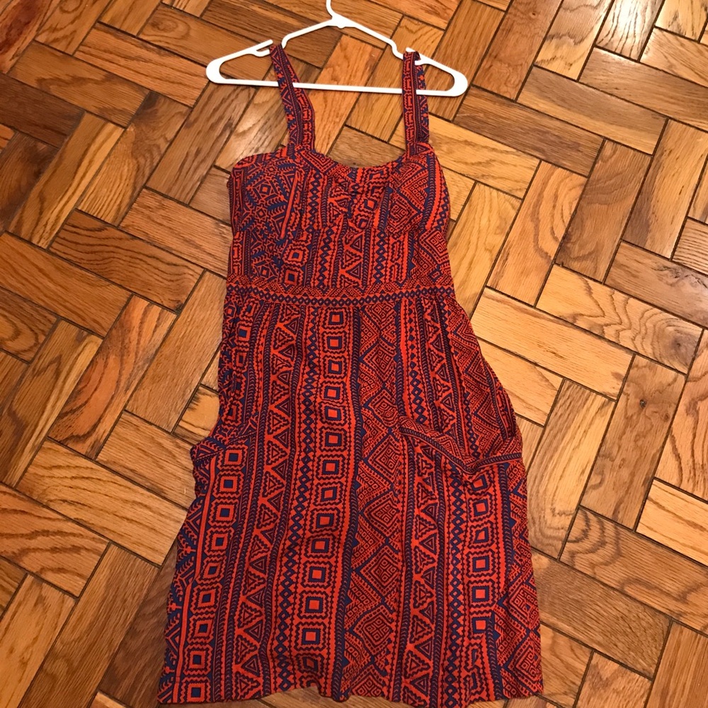 Women's dress