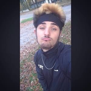 Meet your Posher, Benjamin