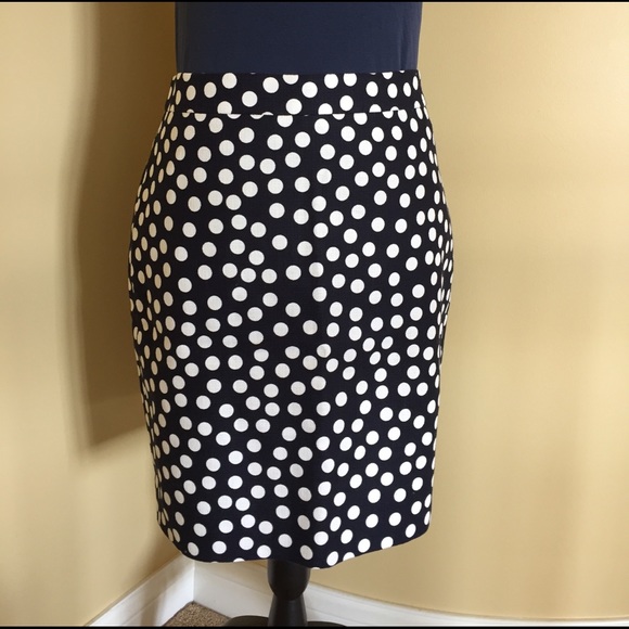 NWT J. Crew pencil skirt - Picture 2 of 6