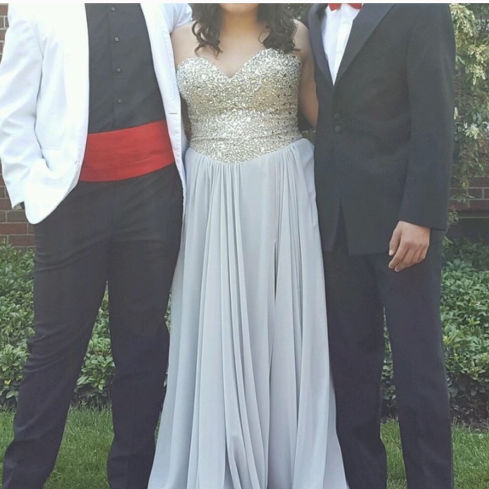 Terani couture Prom Dress - Picture 2 of 4