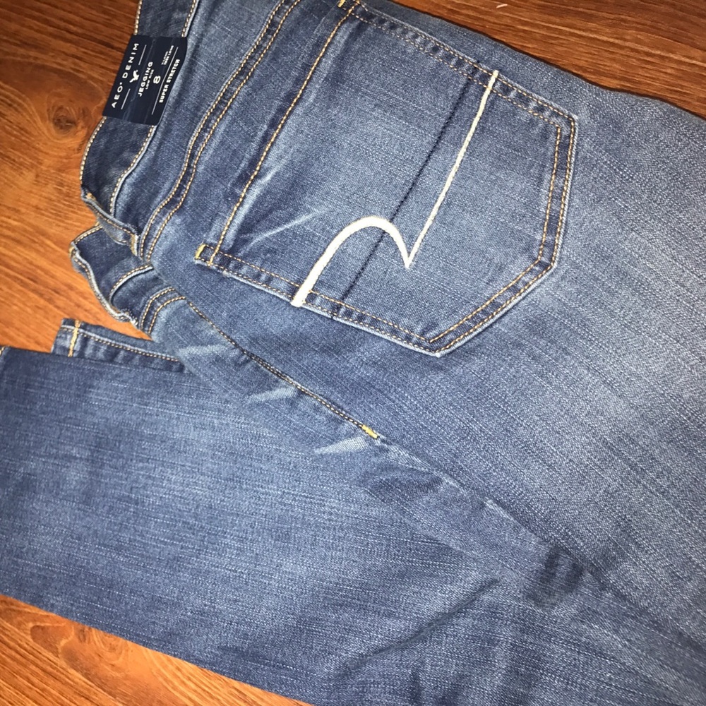 AE Jeans