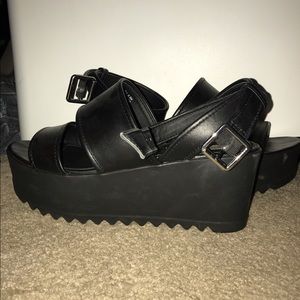 Steve Madden Platform Sandal
