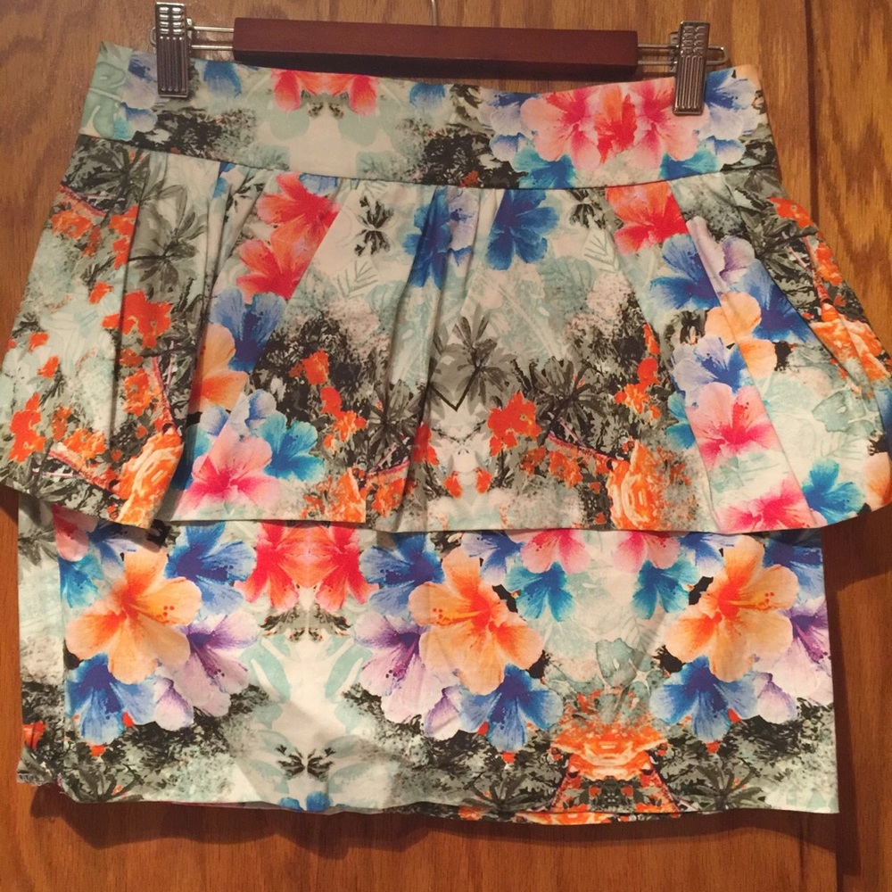 Zara multicolor floral peplum skirt