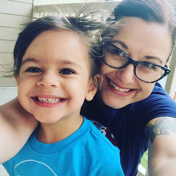 Meet Your Posher - Picture 4 of 8