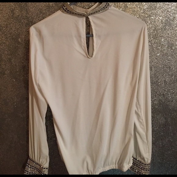 Bebe White tear drop blouse rhinestoned cuffs,neck - Picture 4 of 5
