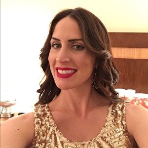 Meet your Posher, Lauren