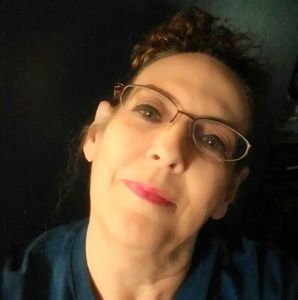 Meet your Posher, Vicki