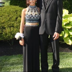 Sherri Hill prom dress