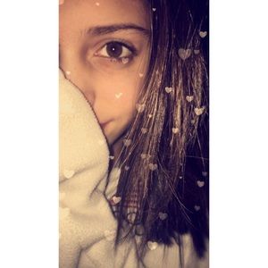 Meet your Posher, Arielle