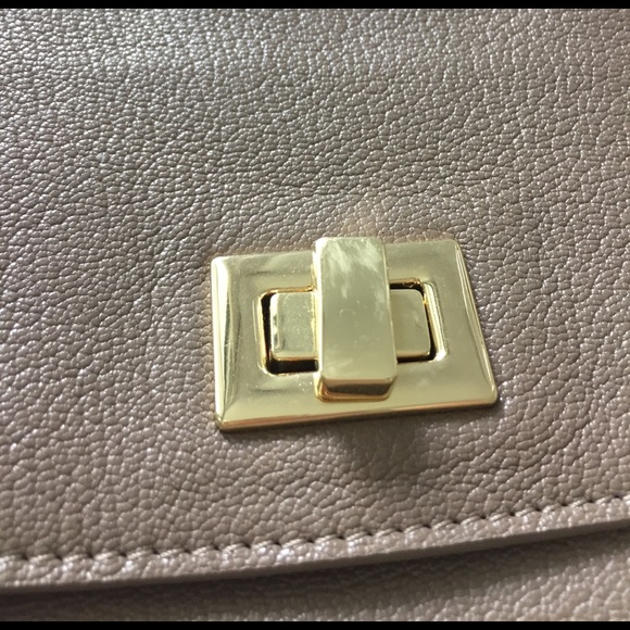GiGi New York Bags - GiGi New York Claire Clutch in Taupe GiGi New York Bags - GiGi New York Claire Clutch in Taupe