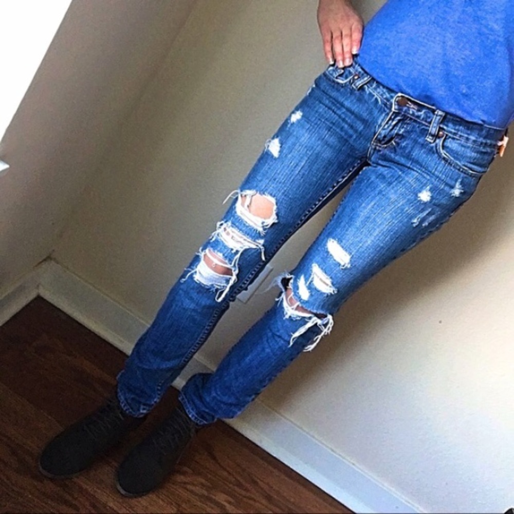 ISO VS jeans